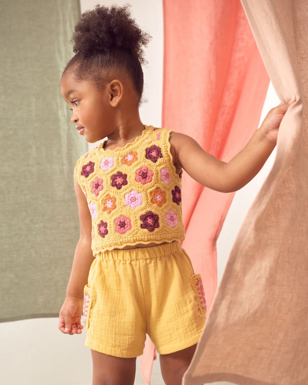 GIRLS' CROCHET STYLES