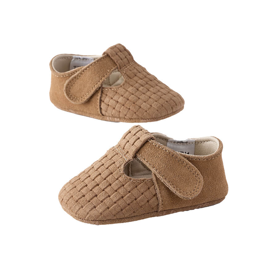 Premières chaussures (1)